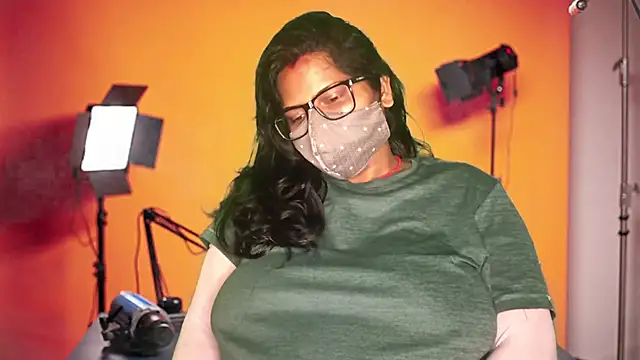 mamoni91 online show from 10/25/25, 03:25