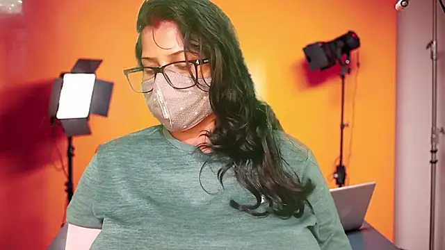 mamoni91 online show from 11/04/25, 03:05