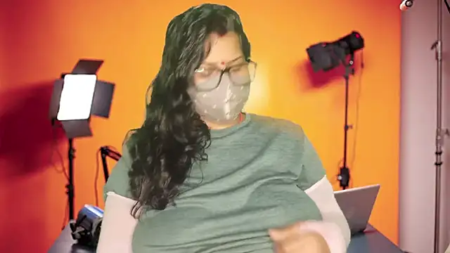 mamoni91 online show from 11/22/25, 03:49