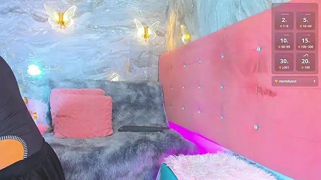 taylorbunny x online show from 11/11/25, 02:33