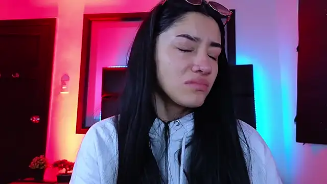 Elisa Soul online show from 11/18/25, 01:04