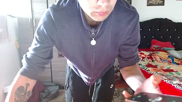 samael1107 online show from 10/30/25, 03:57