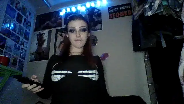 Snapshot of angel_star420864 chatting on 12/15/24, 03:45 angel star420864 online show from 12/15/24, 03:45