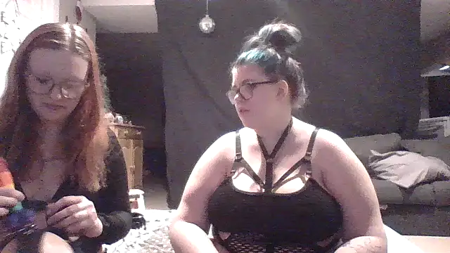 Snapshot of angel_star420864 chatting on 12/20/24, 02:30 angel star420864 online show from 12/20/24, 02:30