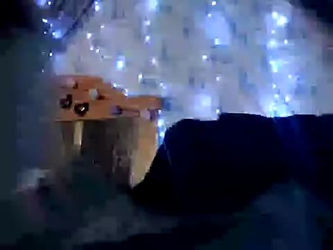 Snapshot of angel_star420864 chatting on 09/09/25, 01:38 angel star420864 online show from 09/09/25, 01:38