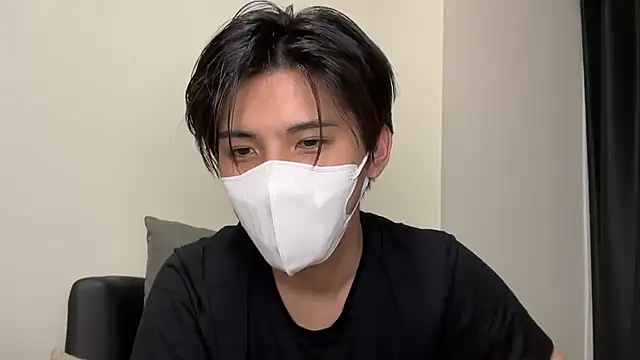 Snapshot of Lio_kun chatting on 12/24/24, 01:06 Lio kun online show from 12/24/24, 01:06