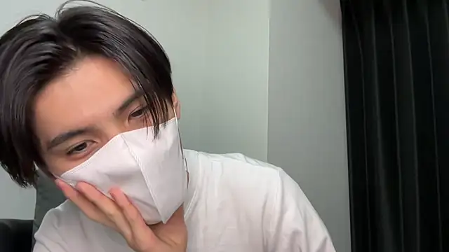Snapshot of Lio_kun chatting on 03/07/25, 01:07 Lio kun online show from 03/07/25, 01:07