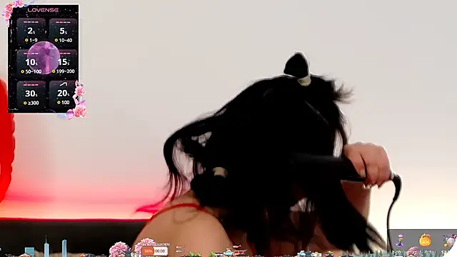 AveryWillow online show from 02/14/25, 04:20