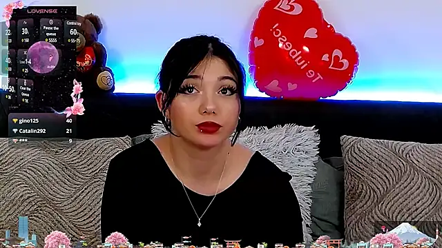 AveryWillow online show from 02/21/25, 06:04