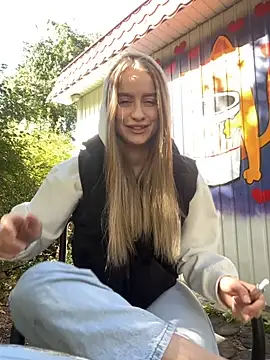 alexa glory online show from 09/25/25, 09:57