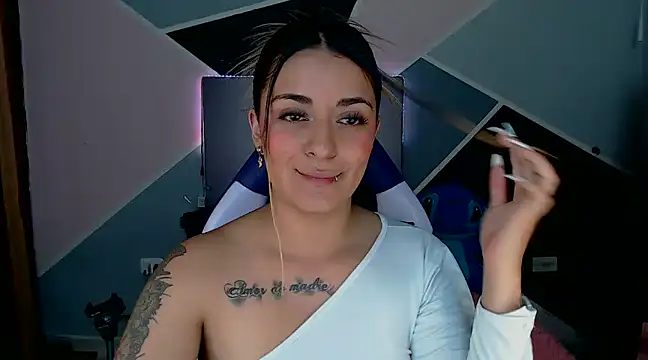 Snapshot of Samanta_james19 chatting on 12/06/24, 07:56 Samanta james19 online show from 12/06/24, 07:56