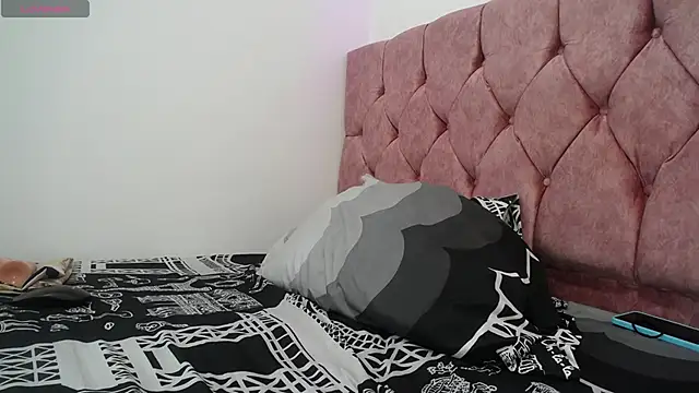 AMBER LOVE22 online show from 01/09/25, 08:11