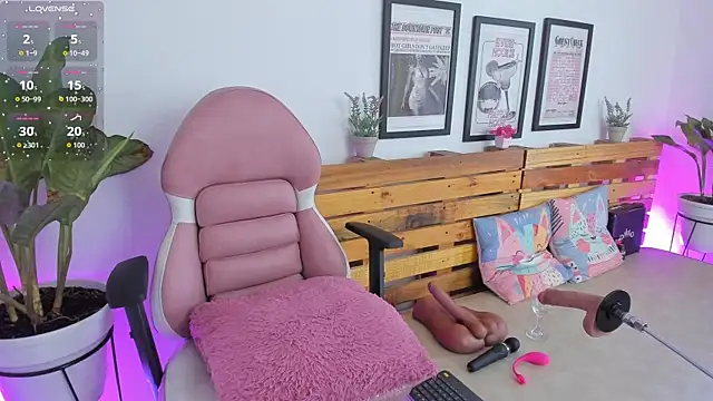 Alisson Boobs  online show from 11/06/25, 08:32