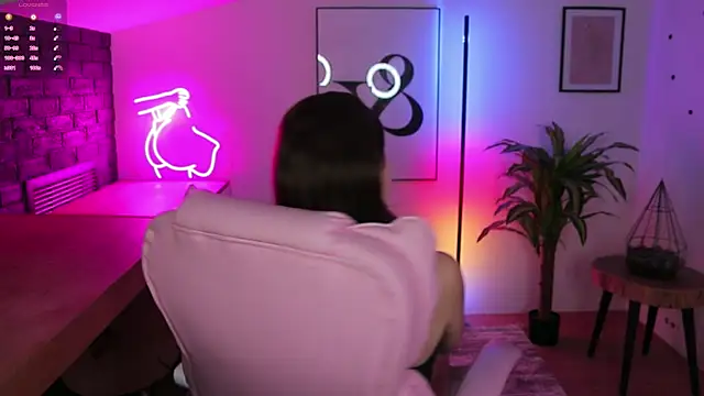 Hailey Green online show from 02/03/25, 02:03