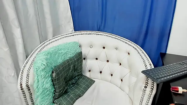 Analia18  online show from 01/14/25, 02:53