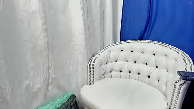 Analia18  online show from 01/17/25, 03:00