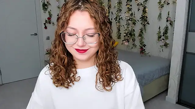 SereneFlame online show from 10/14/25, 04:08