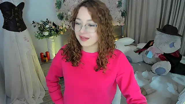 SereneFlame online show from 11/05/25, 04:07