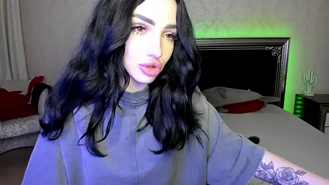 Snapshot of NancyLovee_ chatting on 03/16/25, 01:07 NancyLovee online show from 03/16/25, 01:07