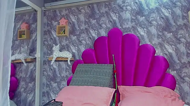 EMMAPARISS online show from 10/11/25, 11:53