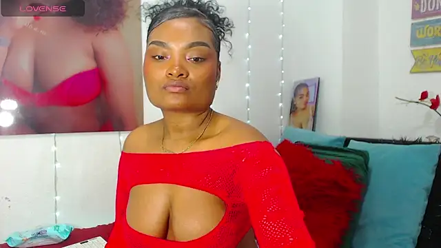 gianna smith online show from 12/12/24, 02:33