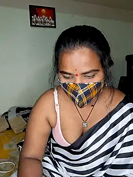 anitha906 online show from 01/30/25, 05:06