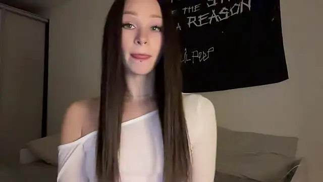 ur molly online show from 10/14/25, 02:51