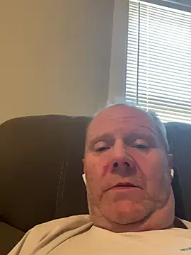 Snapshot of masterjerseyjoe chatting on 01/09/25, 02:07 masterjerseyjoe online show from 01/09/25, 02:07