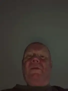 Snapshot of masterjerseyjoe chatting on 01/20/25, 12:18 masterjerseyjoe online show from 01/20/25, 12:18