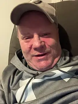 Snapshot of masterjerseyjoe chatting on 02/20/25, 10:59 masterjerseyjoe online show from 02/20/25, 10:59