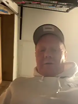 Snapshot of masterjerseyjoe chatting on 02/21/25, 12:05 masterjerseyjoe online show from 02/21/25, 12:05