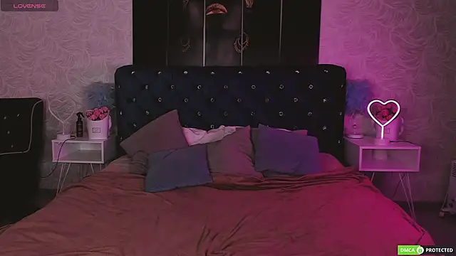 TrevorBenson online show from 11/11/25, 04:23