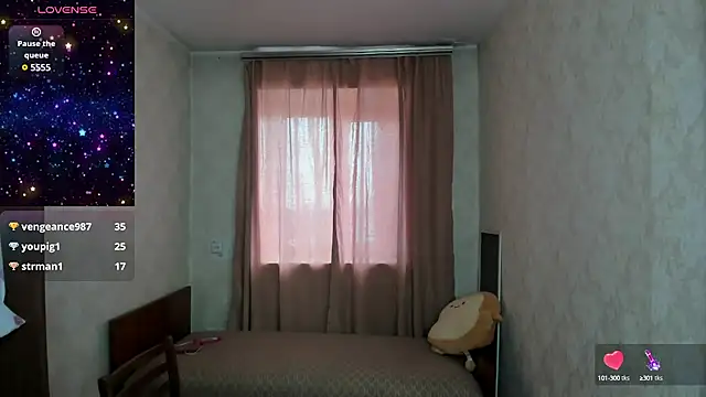 Snapshot of elis_gabbi chatting on 03/14/25, 03:15 elis gabbi online show from 03/14/25, 03:15