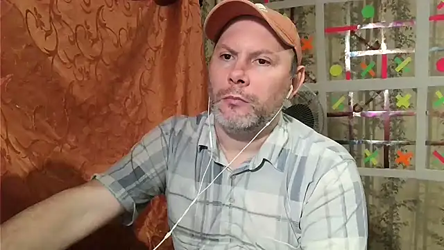 Snapshot of AgnichBan chatting on 01/12/25, 12:28 AgnichBan online show from 01/12/25, 12:28