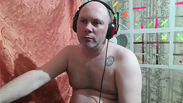 Snapshot of AgnichBan chatting on 03/02/25, 04:10 AgnichBan online show from 03/02/25, 04:10