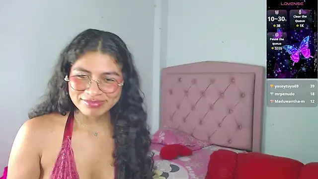 Cynthia hazel online show from 02/05/25, 07:39