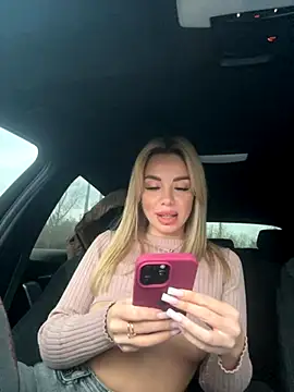 Gabriella Hot  online show from 10/24/25, 01:13