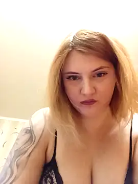 Snapshot of SckayilaGray chatting on 12/26/24, 02:37 SckayilaGray online show from 12/26/24, 02:37