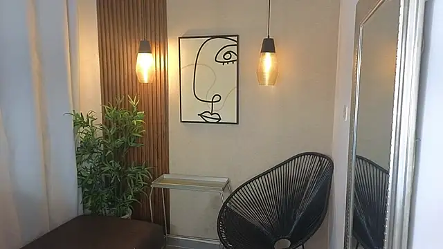 Dalila Sky online show from 10/15/25, 11:10