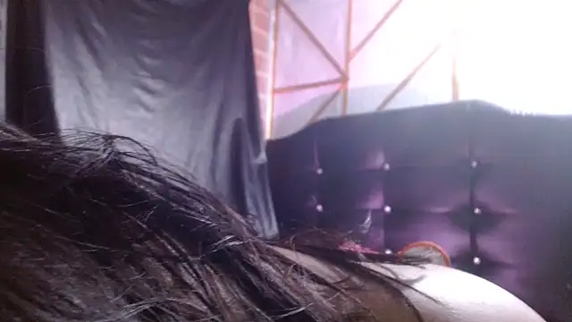 dulcelatina222 online show from 10/16/25, 02:45