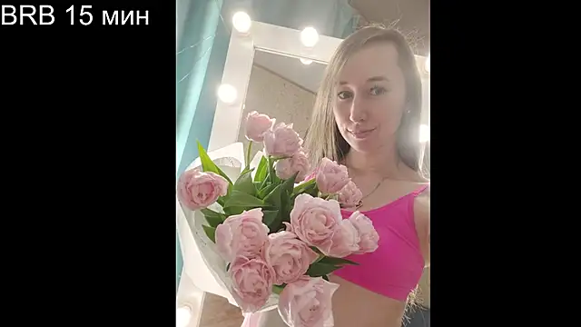 --Model--2 online show from 11/02/25, 10:45