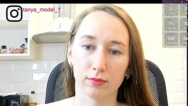 --Model--2 online show from 11/09/25, 10:41