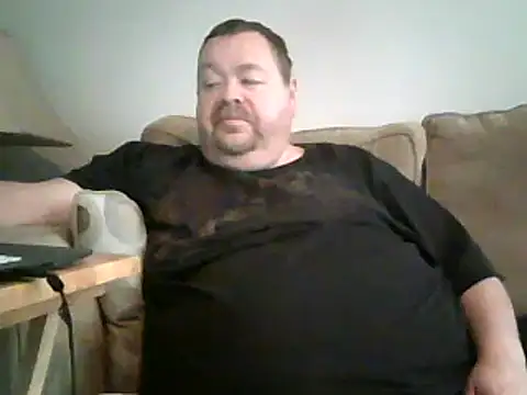 Snapshot of hitman_35 chatting on 01/31/25, 10:42 hitman 35 online show from 01/31/25, 10:42