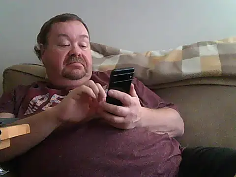 Snapshot of hitman_35 chatting on 09/29/25, 06:02 hitman 35 online show from 09/29/25, 06:02