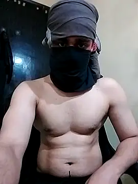 Snapshot of LOREZ_321 chatting on 09/21/25, 01:24 LOREZ 321 online show from 09/21/25, 01:24