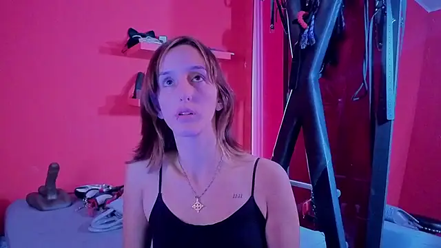 Snapshot of Ambar_Roux_ chatting on 09/08/25, 05:23 Ambar Roux online show from 09/08/25, 05:23
