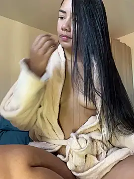 Snapshot of _Luana chatting on 12/09/24, 12:19  Luana online show from 12/09/24, 12:19