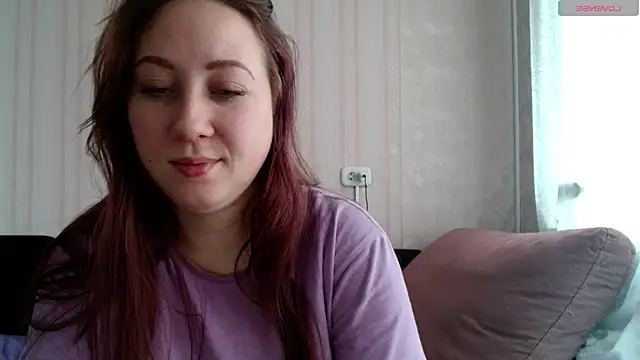 Snapshot of KellyCrystall chatting on 01/05/25, 07:38 KellyCrystall online show from 01/05/25, 07:38