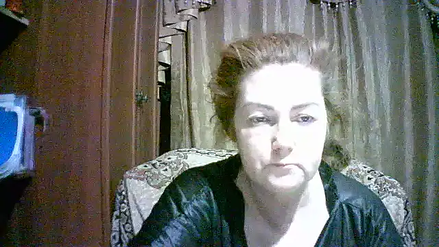 Madame-Butterfly online show from 10/08/25, 01:31