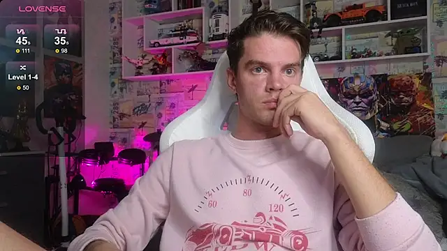 Mike Burn online show from 10/08/25, 12:03